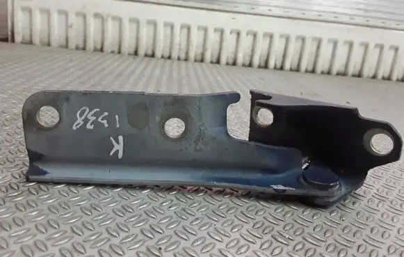 Mitsubishi Pajero Engine bonnet/hood hinges