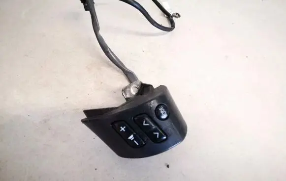 Toyota Corolla E120 E130 Steering wheel buttons/switches 