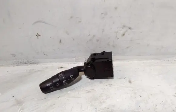 Honda CR-V Indicator stalk M29843