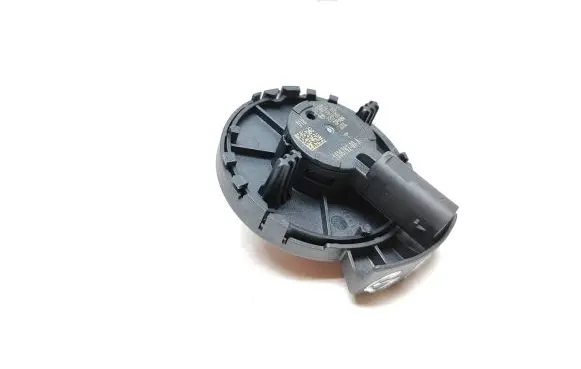Tesla Model Y Airbag deployment crash/impact sensor 103676200A