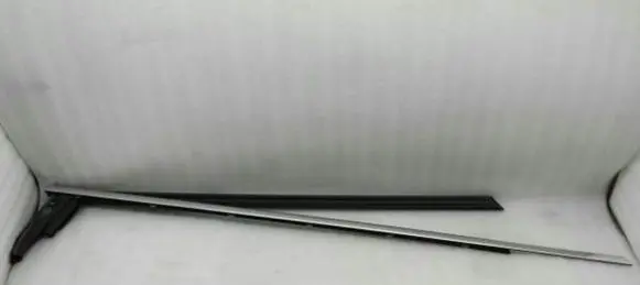 Mercedes-Benz CL C216 Front door glass trim molding A2166900280