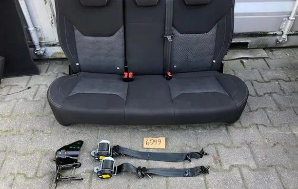 Ford Kuga II Rear seat 