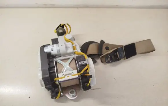 Audi A6 S6 C7 4G Front seatbelt 34075041C