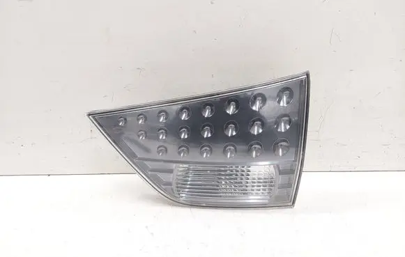 Mitsubishi Outlander Tailgate rear/tail lights 1146356R A046017 SAER04D0T