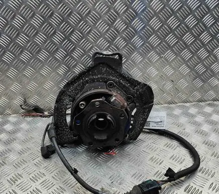 Mercedes-Benz GL X166 Rear wheel hub 97033161102