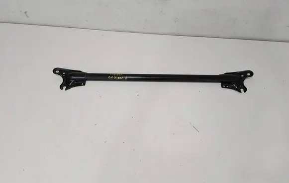 Polestar 4 Engine mounting bracket 8889485424 6600140177