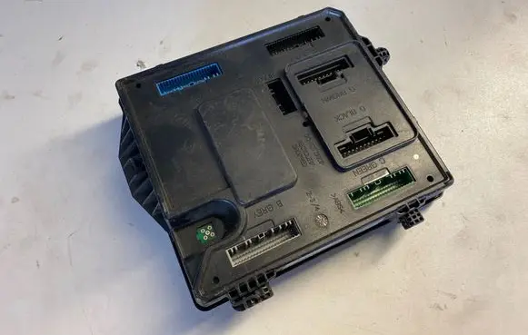 Renault Megane III Comfort/convenience module A2c53284891