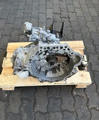 Toyota Corolla E120 E130 Manual 5 speed gearbox 4ZZ 4ZZFE