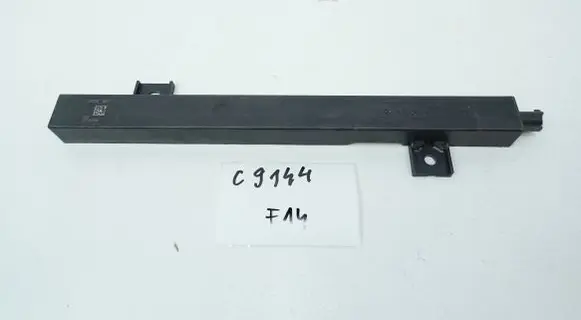 Mercedes-Benz S W221 Gateway control module A2069052504