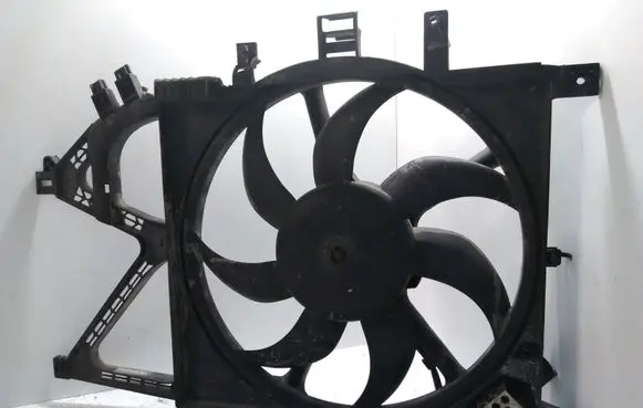 Opel Corsa C Electric radiator cooling fan 8038845