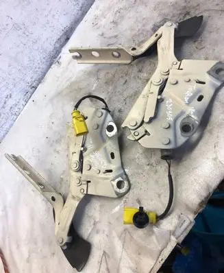 Volkswagen Touran III Engine bonnet/hood hinges 5ta823301d