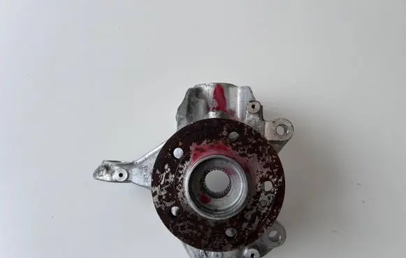 Mercedes-Benz GLA H247 Front wheel hub spindle knuckle 2476320800