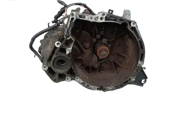 Manual 5 speed gearbox