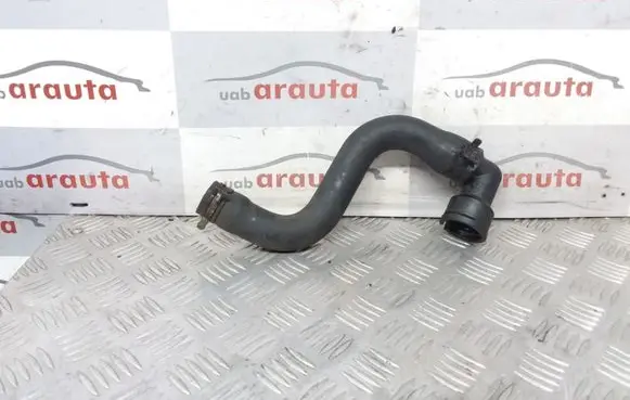 Volkswagen Golf III Engine coolant pipe/hose 037121619