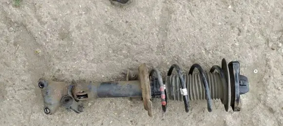 Mercedes-Benz C W204 Front shock absorber with coil spring MCPHERSON
