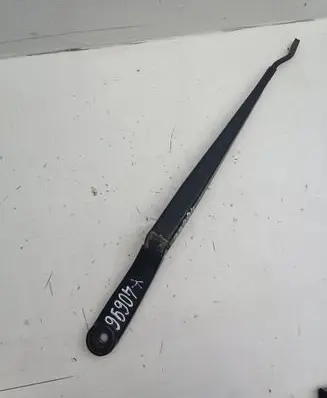 KIA Ceed Front wiper blade arm