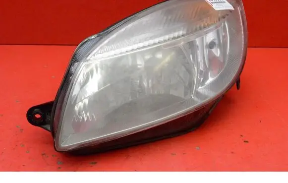 Skoda Fabia Mk2 (5J) Headlight/headlamp 
