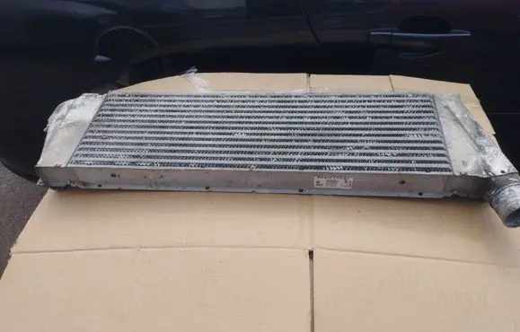 Renault Megane II Intercooler radiator 8200115540A 0048746