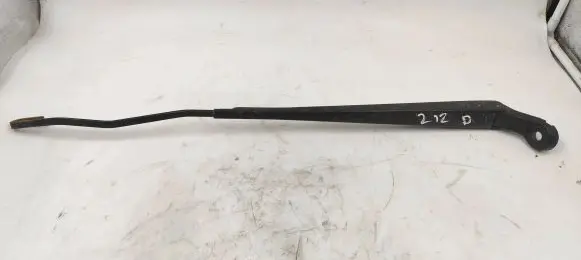 Citroen Xsara Picasso Front wiper blade arm