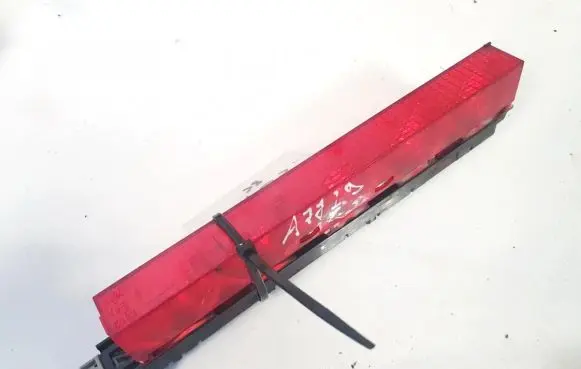 Ford Focus Third/center stoplight s302