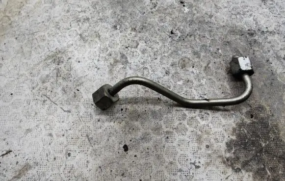 Chevrolet Captiva Fuel line pipe
