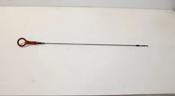 Volkswagen PASSAT B7 Oil level dip stick 03C115611