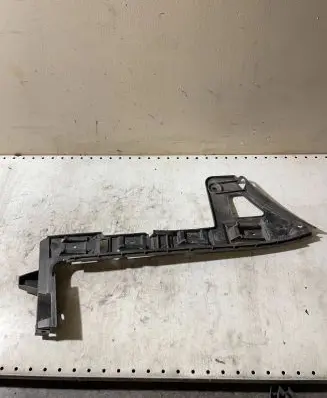 Volkswagen PASSAT B6 Front bumper mounting bracket 3C9807393
