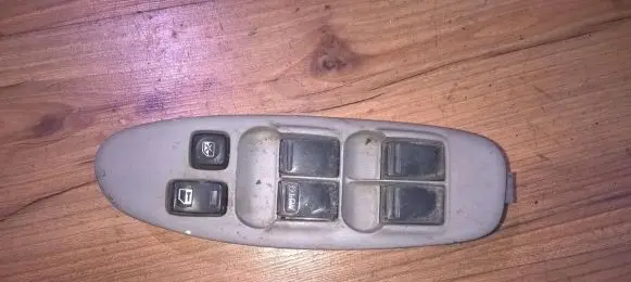 Nissan Almera Tino Electric window control switch 80961bu400