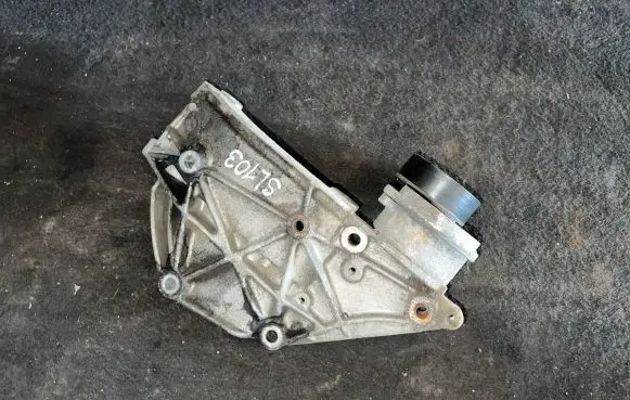 Ford C-MAX I Alternator belt tensioner 9650034280