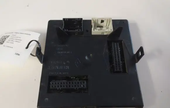 Renault Laguna III Comfort/convenience module 216532951 8200096841