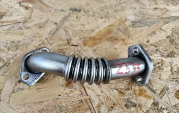 Volkswagen Phaeton EGR valve line/pipe/hose 07Z144D