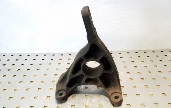 Jeep Cherokee III KJ Engine mounting bracket