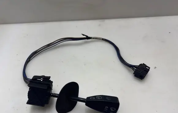 BMW 5 E34 Wiper speed switch 8360919