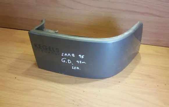 Saab 9-5 Rear/tail light trim molding 4593463