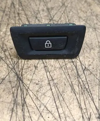 Central locking switch button
