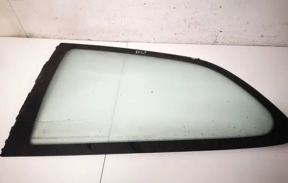 Mitsubishi Colt Rear side window