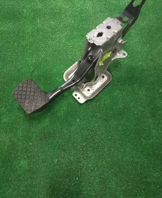 Brake pedal