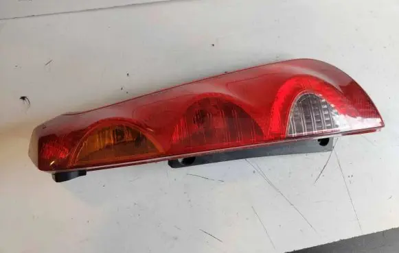 Nissan Note (E11) Rear/tail lights 22016752