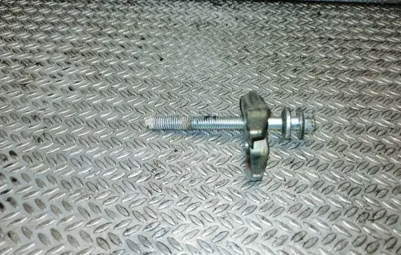 Renault Master III Fuel Injector clamp holder