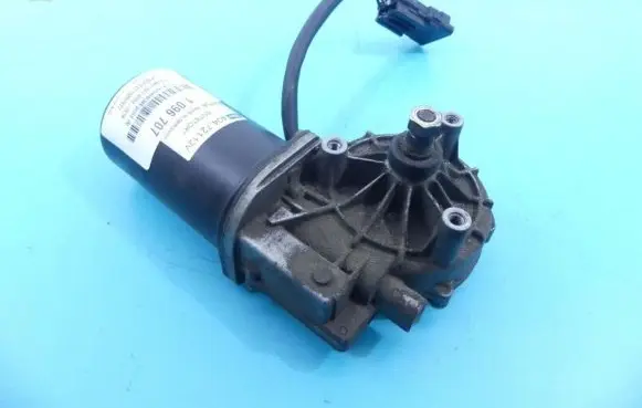 Peugeot 807 Wiper motor IMPRK1096707