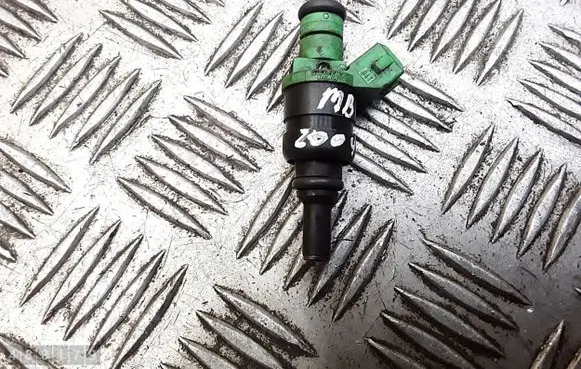 Mercedes-Benz C W203 Fuel injector 2710780549