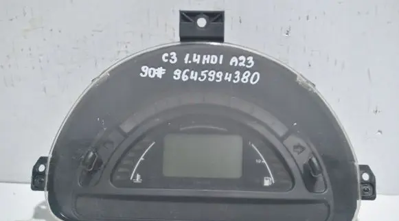 Citroen C2 Speedometer (instrument cluster) P9645994380B