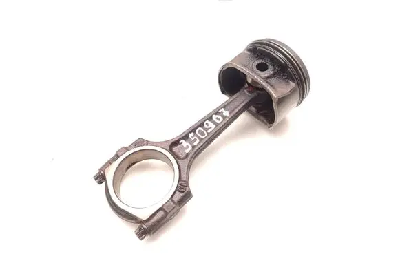 Opel Corsa D Piston with connecting rod A12XER