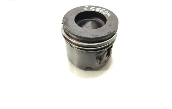 BMW 3 E90 E91 Piston 