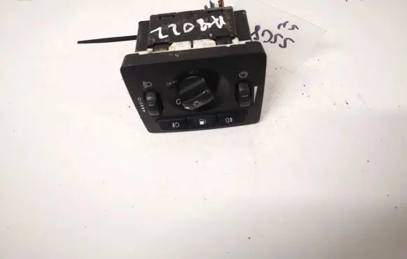 Volvo S40 Light switch 30669736