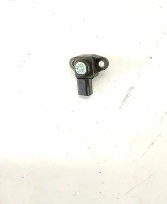 Mercedes-Benz E W211 Air pressure sensor A0051535028 052528