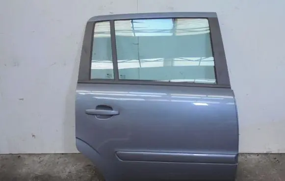 Opel Zafira B Rear door 