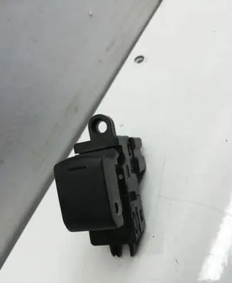 Nissan Qashqai Electric window control switch 25411JD000