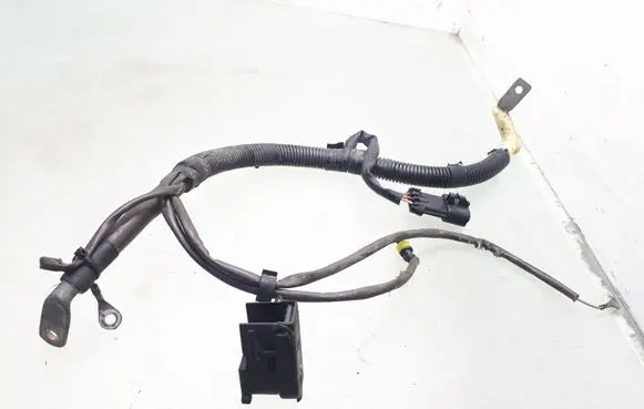 Positive cable (battery)