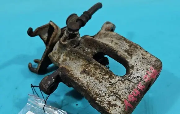 Volvo S40, V40 Rear brake caliper IMPRK1398968